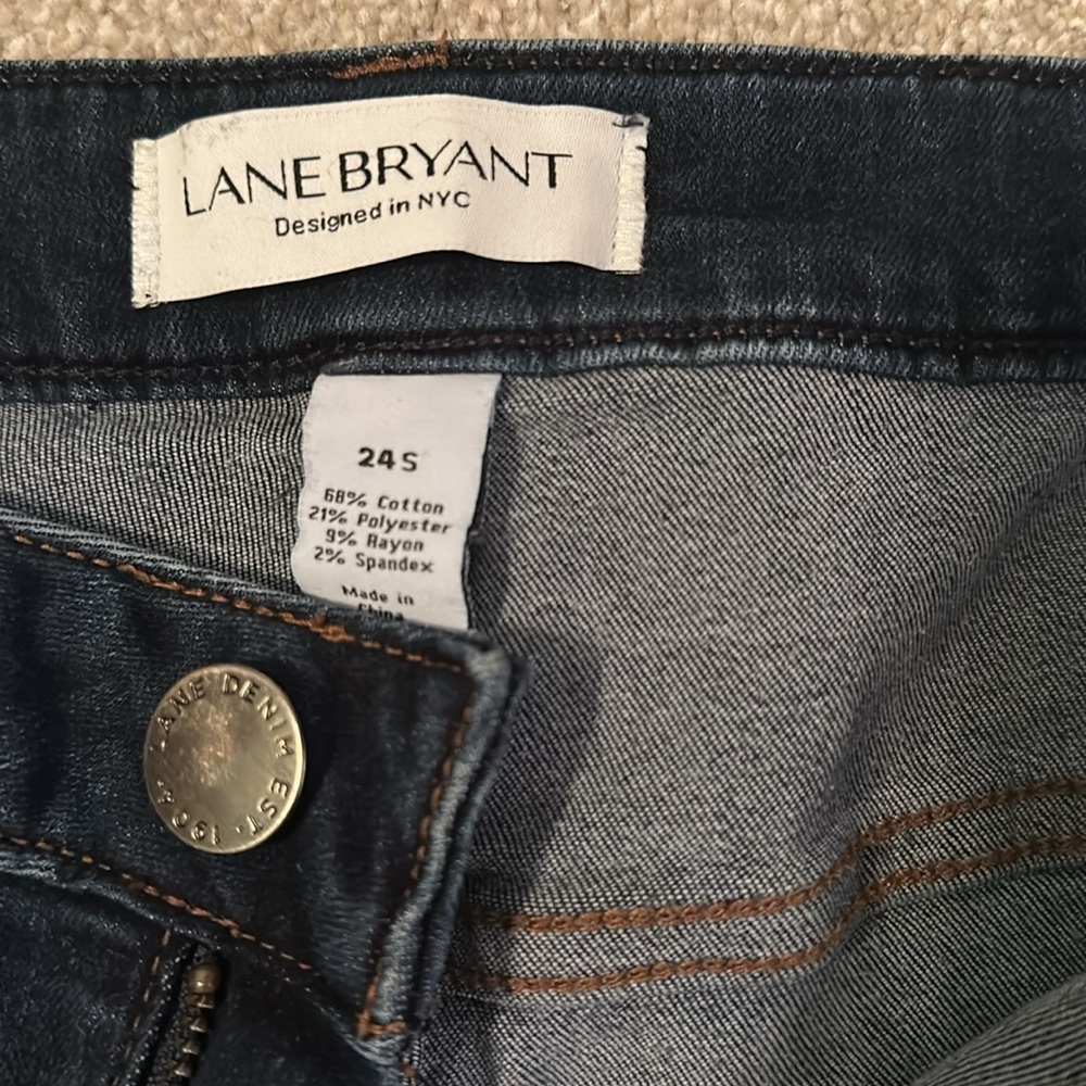 Lane Bryant Mid-Rise Boot Cut Jeans, size 24S, EUC - Picture 3 of 8